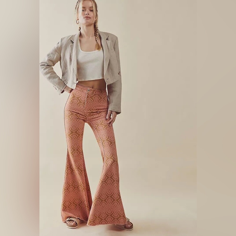 Free people bell bottom flare reversible just float on jeans nwt sz 28